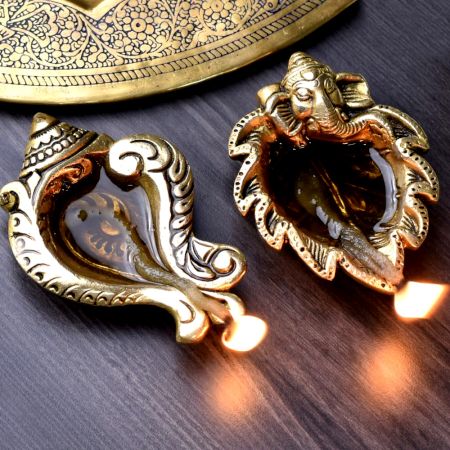 Golden Sankh and Ganesha Brass Diya For Ritual Puja Pack of 2